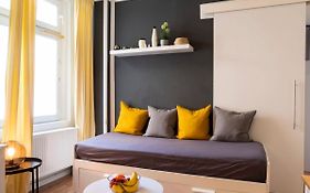 2 Bedroom In Great Location In Kreuzberg