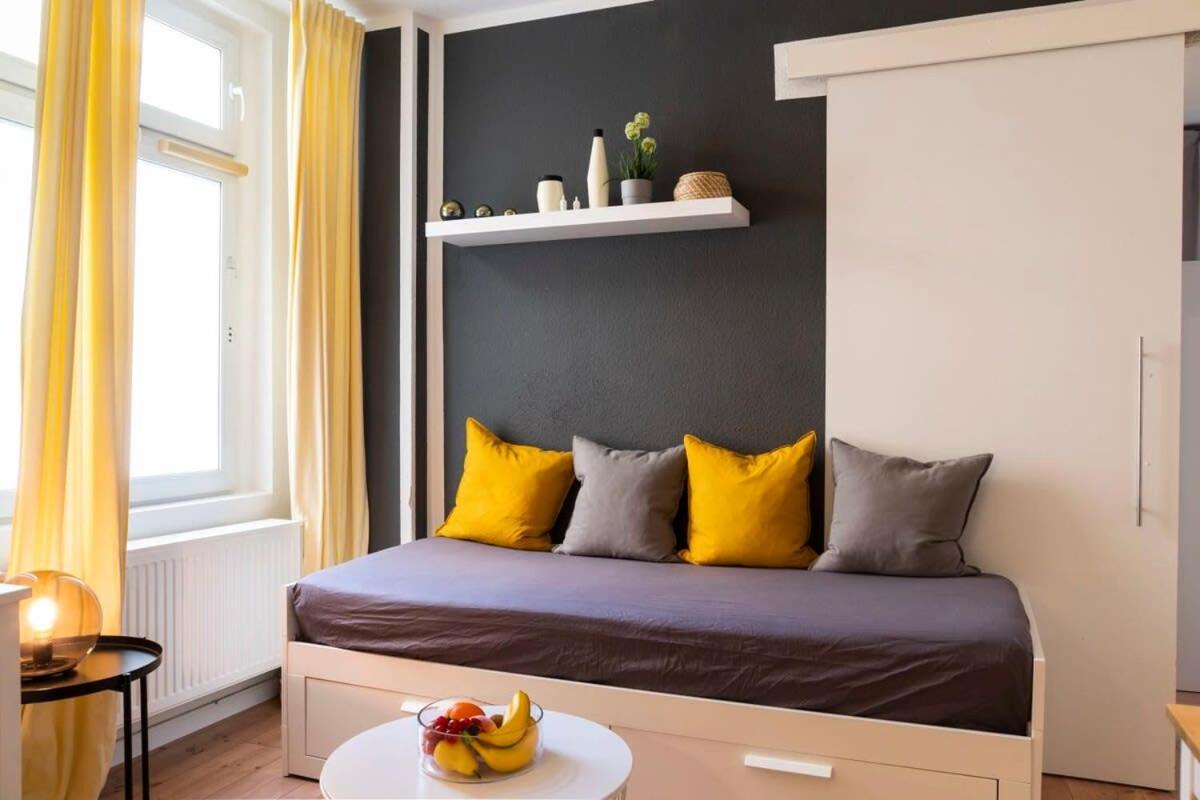 2 Bedroom In Great Location In Kreuzberg Berlin Extérieur photo