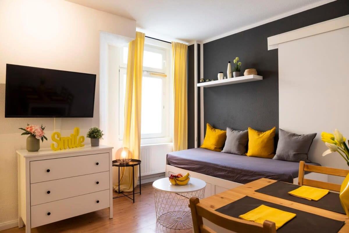 2 Bedroom In Great Location In Kreuzberg Berlin Extérieur photo